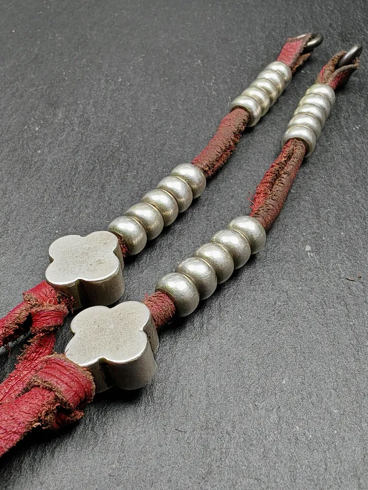 Authentic 8mm Tibetan Buddhist Prayer Bead Counters for 8-16mm Mala,with Gesang Flower Pendant,Made of Sterling Sliver,Decades Old