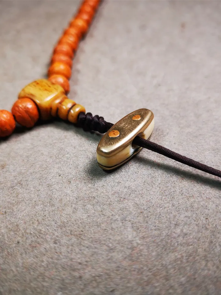 Gandhanra Handmade Tibetan Amulet,Unique Vajra Pendant for Mala,Bag Hanging,Prayer Bead Accessories,0.9" × 0.3"