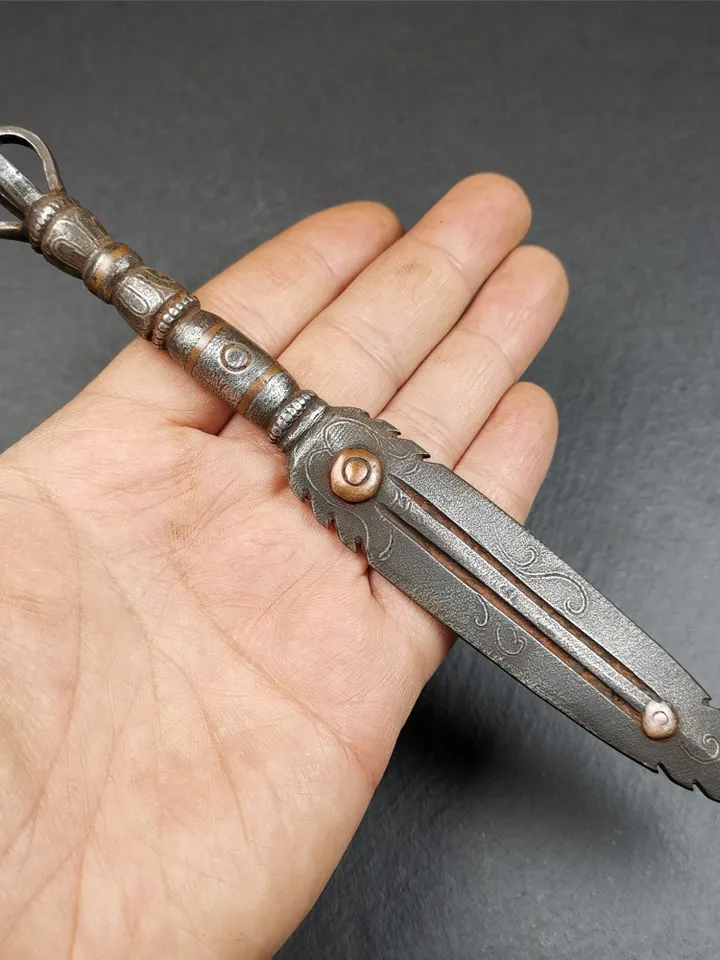 Gandhanra Tibetan Buddhism Ritual Implement,Fire Vajra Sword of Wisdom Buddha Manjushri,Made of Cold Iron inlaid Copper,7.5" Length