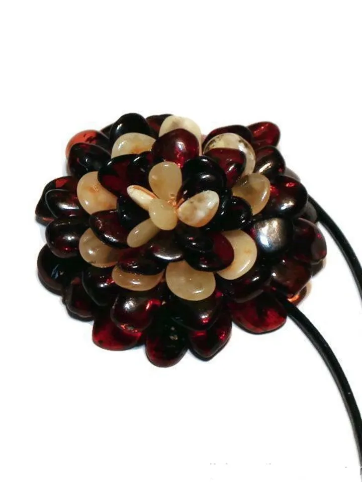 Big Flower Amber Pendant Necklace Genuine Precious Amber Jewelry Birthday Christmas Gift For Wife Mom Women Gemstone Flower Festive Jewelry Burgundy - cognac color with milky