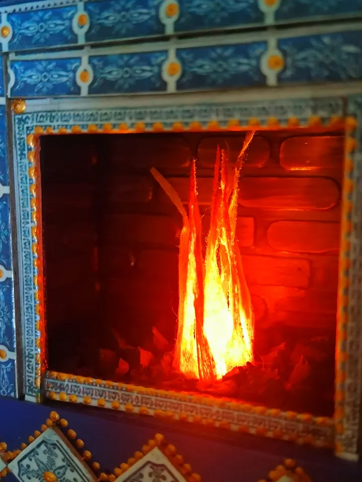 Fireplace for dollhouse handmade.1:12 scale.