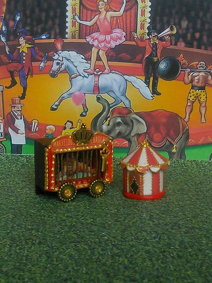 Doll circus. Animals in circus. A cage with animals.1:12 scale