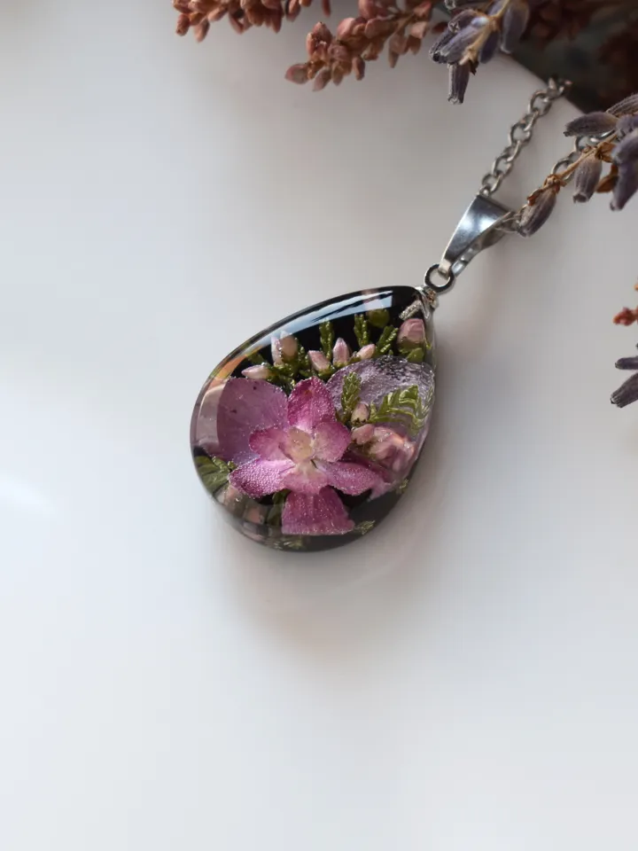 Real hydrangea and heather Pendant. Pendant-drop with real pink hydrangea. Real hydrangea in resin.