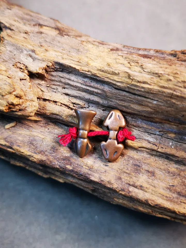Gandhanra Handmade Tibetan Amulet Pendant,Mini Vajra and Dorje Bell, Mala Marker Bead Accessories, Made of Red Copper