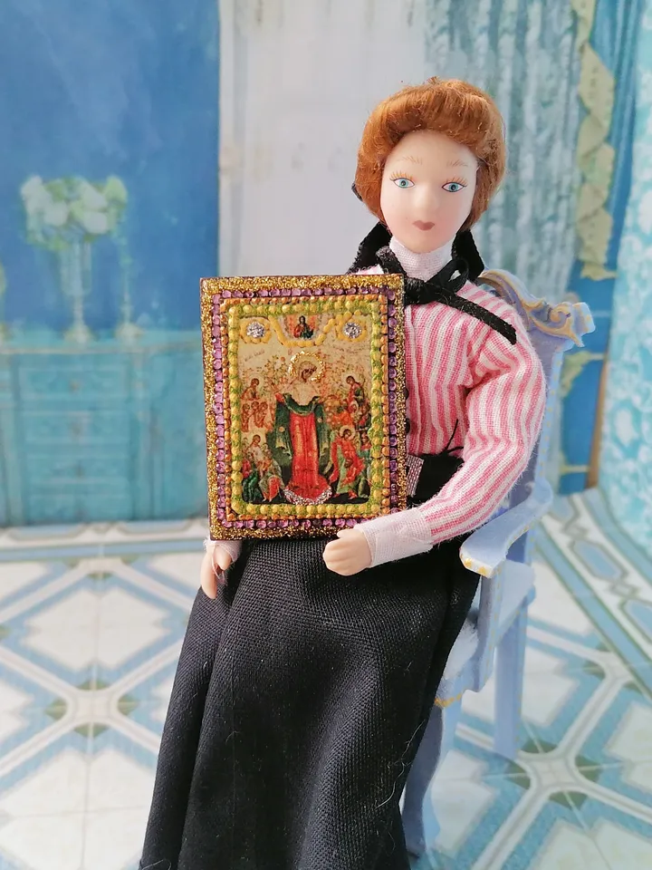 Miniature icon. Christmas icon.1:12 scale.Dollhouse miniature. Christmas. 1:12.Handmade. Icon with rhinestones.