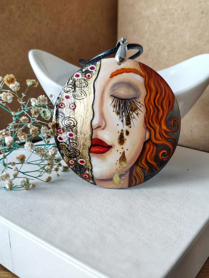 Hand Painted Necklace. Mother-of-pearl Russian hand-painted necklace pendant "Le lacrime di Freyja". Hand paint necklace pendant.