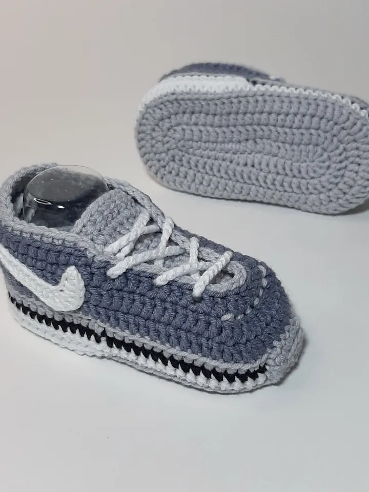 Very soft crochet grey baby socks booties sneakers, baby 6 months anniversary gift handmade, kids slippers for home