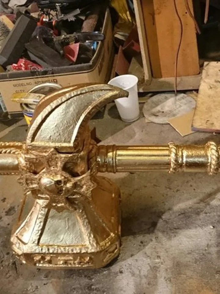 Warhammer Fantasie Battle GOLDEN WAR HAMMER larp from full set of Sigmar wfb aos
