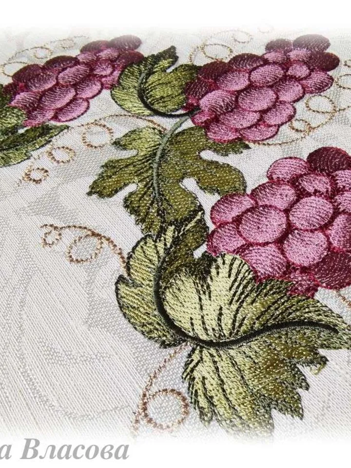 "Grapes" designs for machine embroidery.
