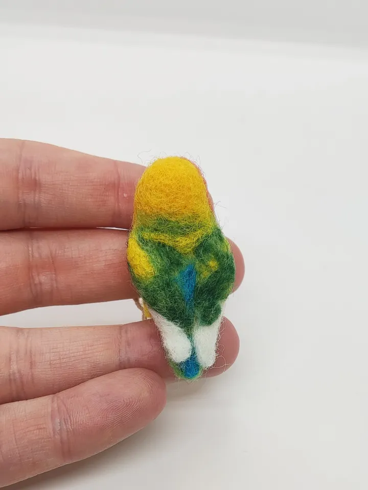 Miniature needle felted lovebird, tiny parakeet, pet portrait, peach faced lovebird, made to order