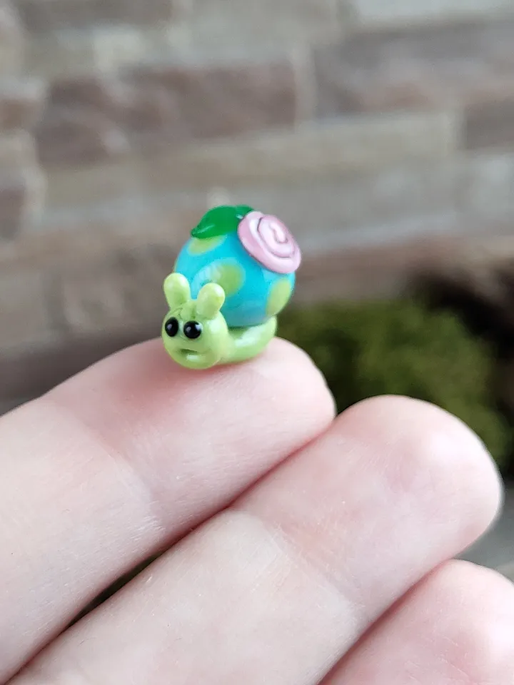 MINIATURE ANIMALS Snail figurine aquarium decoration Glass figurines