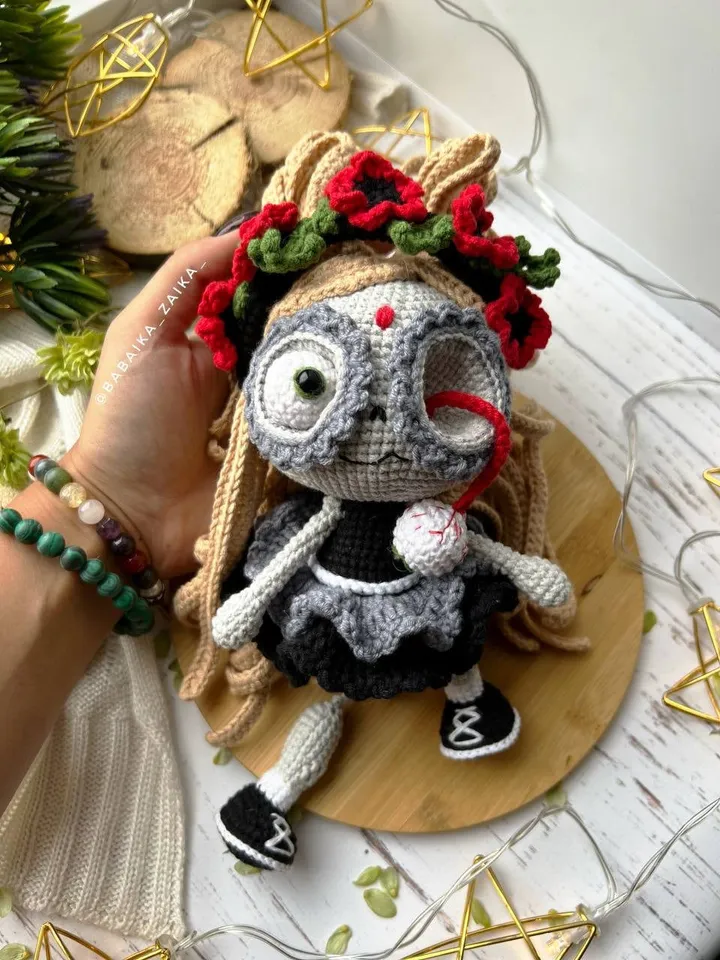PDF Crochet Santa Muerte Pattern in Eng, Halloween Pattern, Crochet Monster, Doll Crochet Pattern, Skull Doll Santa Muerte patrón en español