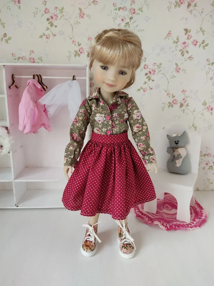PDF sewing pattern for Ruby Red Fashion Friends dolls.