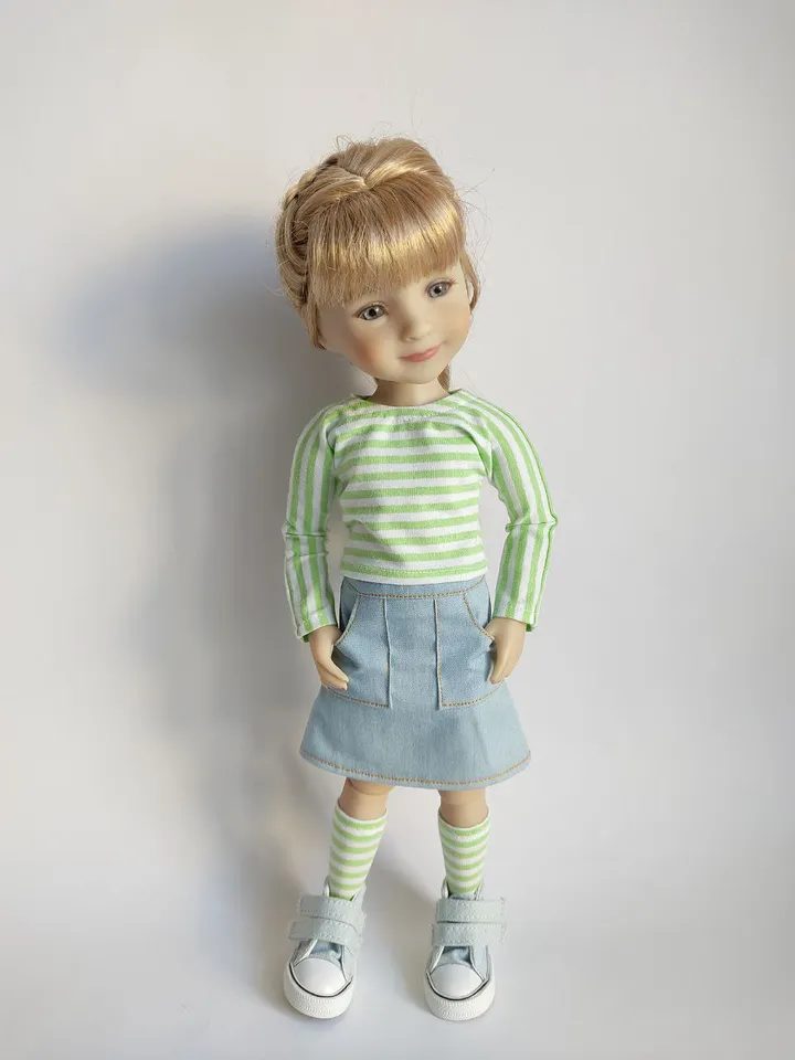 PDF sewing pattern for Ruby Red Fashion Friends dolls.
