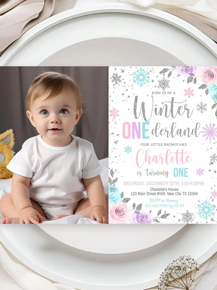 Winter Onederland Birthday Girl Invitation, Winter Wonderland 1st Birthday Invitation, First Birthday Snowflake Photo Template i098