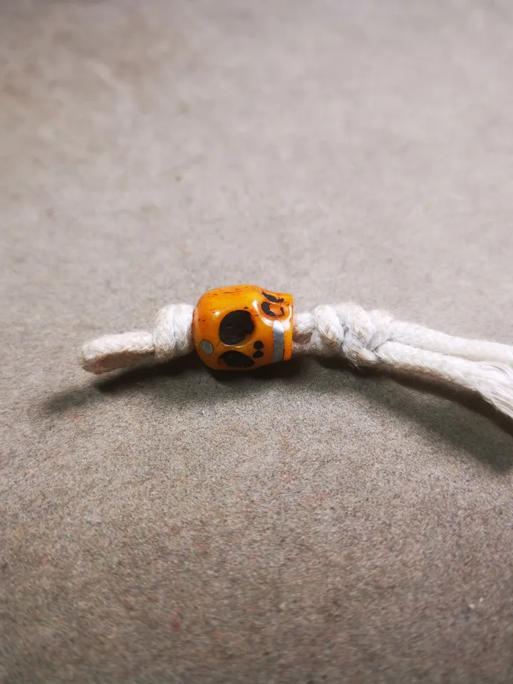 Gandhanra Tibetan Yak Bone Carved Skull Bead Amulet Pendant for Mala,Prayer Beads,Keychain