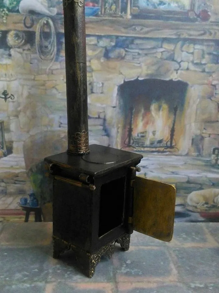 Vintage doll oven. Dollhouse miniature.1:12 scale.