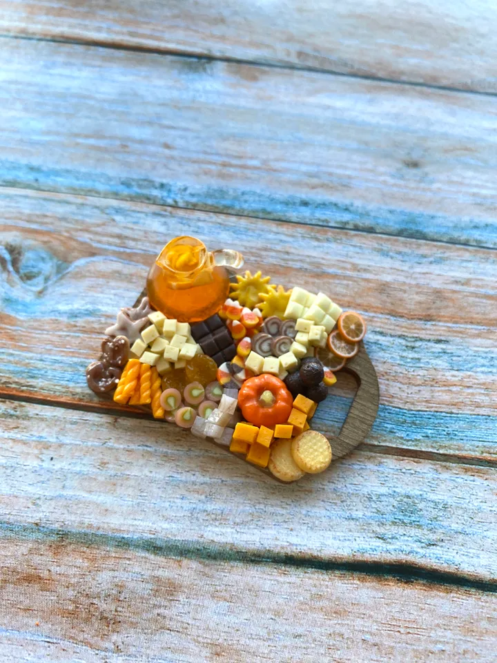 Magnet Miniature Halloween Charcuterie Board with Polymer clay Souvenir