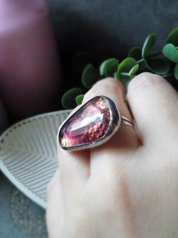 Big Glass fused ring, simple stained glass, tiffany ring, shiny ring, transparent ring, tin soldered ring