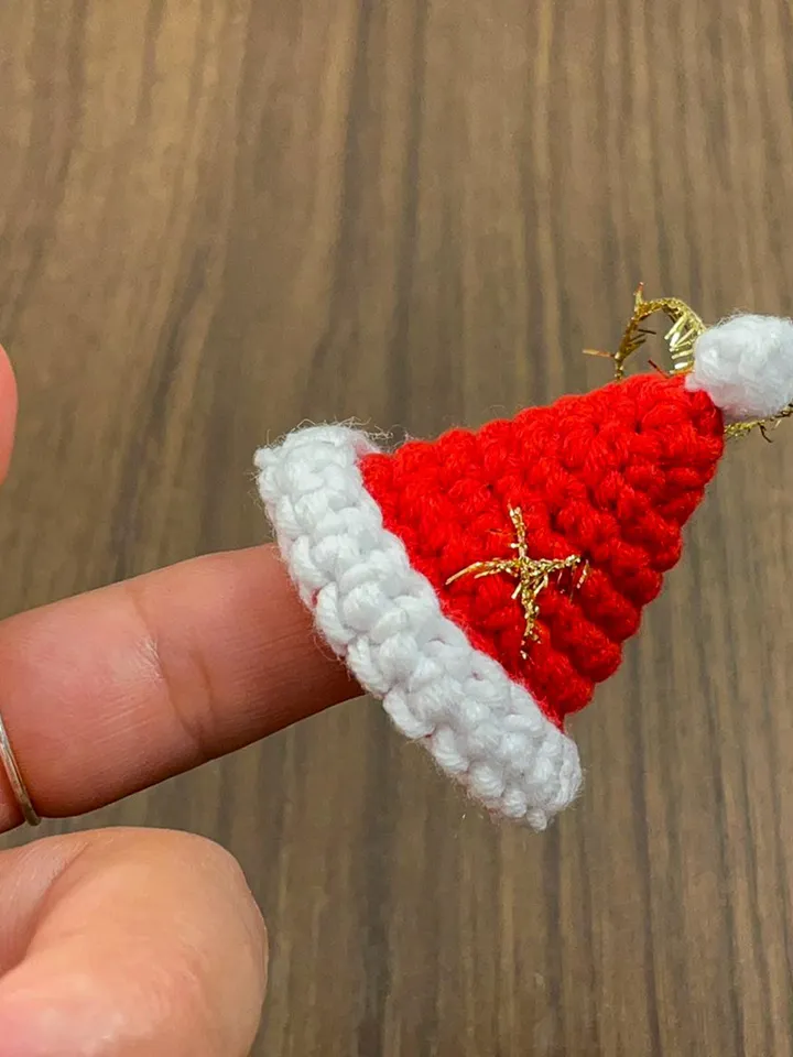 Crochet Santa Hat Pattern, Adorable Christmas Ornament Design for Beginners, Instant Download for Christmas Crochet PDF pattern