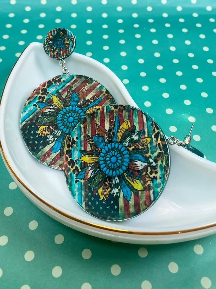 Handmade earrings. Handmade jewelry.Bright, voluminous handmade earrings.
