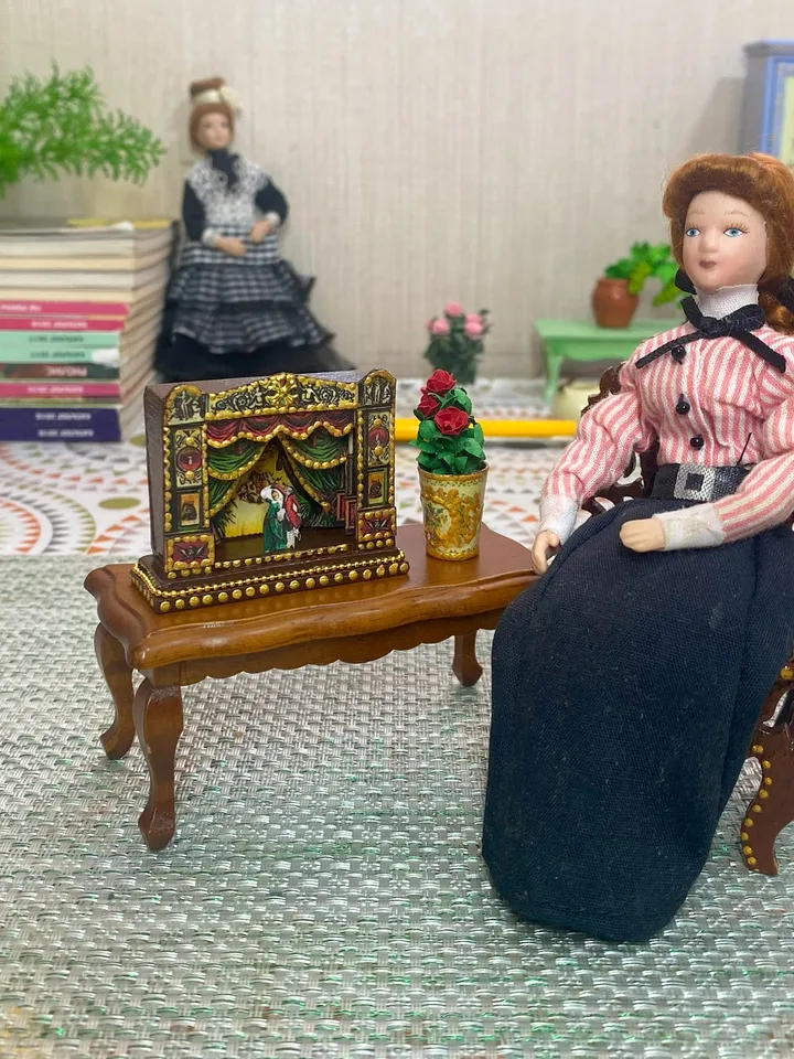 DIGITAL DOWNLOAD FOR PRINT. TUTORIAL.Video master class on creating a puppet theater.1:12.