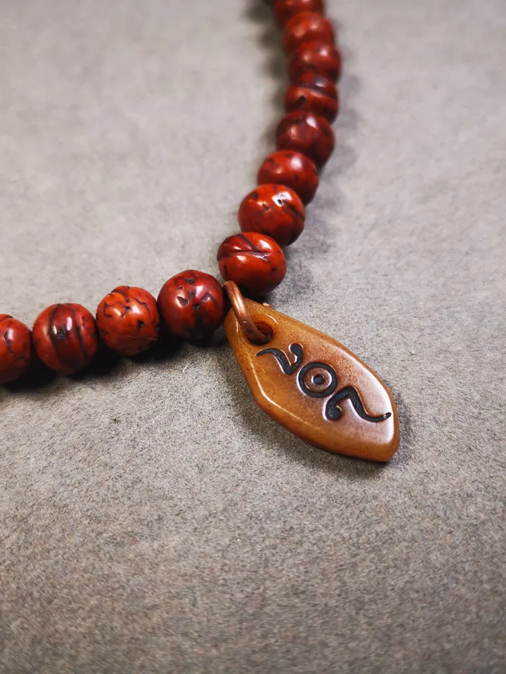 Gandhanra Tibetan Yak Bone Carved Amulet,Bead Counter Pendant,Mani Jewel Amulet for Mala,Prayer Beads