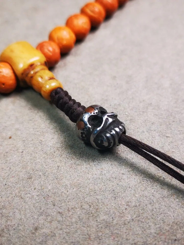 Gandhanra Handmade Tibetan Amulet,Skull Citipati Pendant Bead,Spacer Bead for Mala,Bag Hanging,Prayer Bead Accessories,0.48" × 0.4"