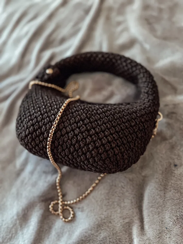 Small brown women one piece handbag, crossbody hobo, top handle, small purse, crochet clutch, shoulder bag, casual wear