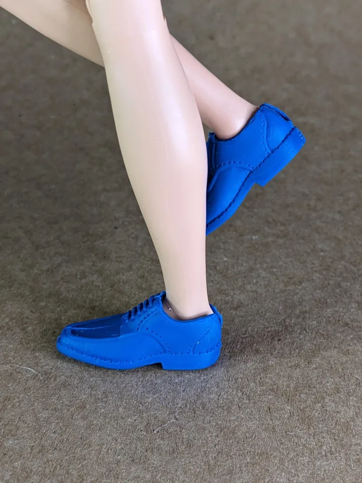 Classic tapered toe blue shoes for 1/6 scale male dolls