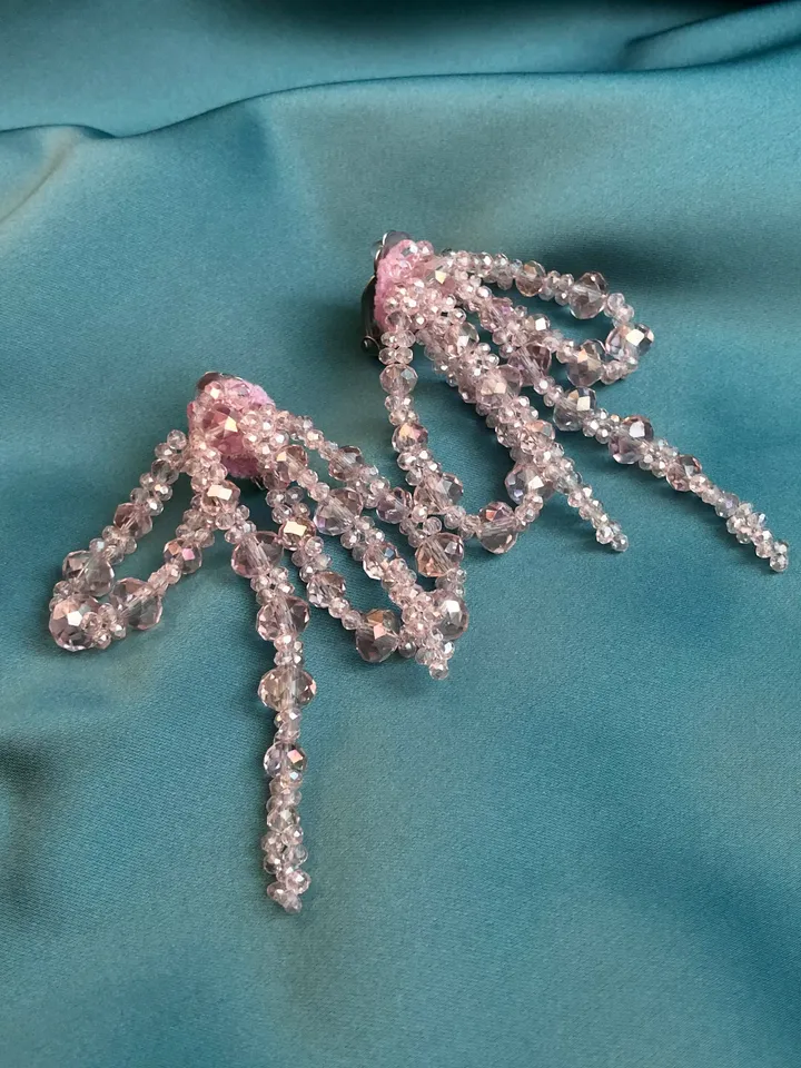 Bow bead-embellished Earrings