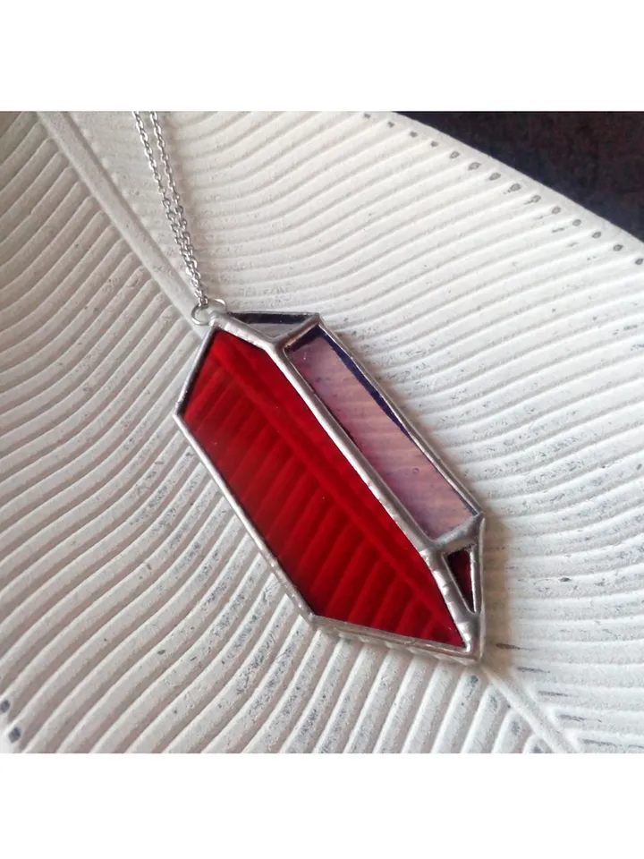 Glass crystal, semi precious stone imitation, simple stained glass, red stained glass, Minimalist necklace