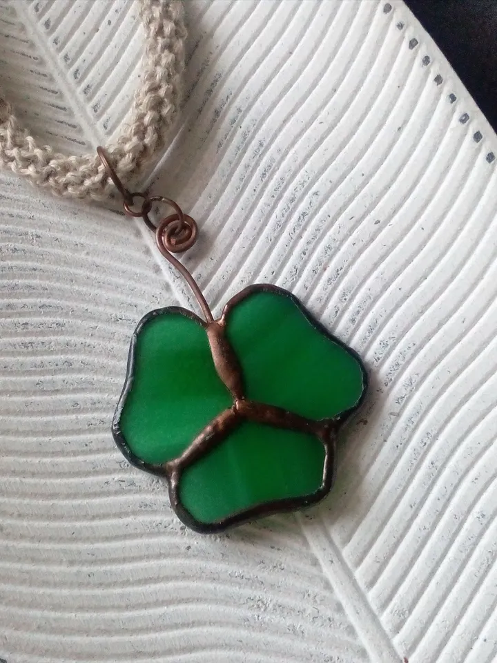 Shamrock necklace, st patricksday, Clover leaf, trefoil, St Patricks clover, Green trefoil,  Irish necklace, st patrick