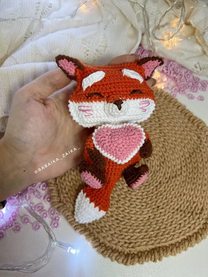 PDF Crochet Pattern Cute Fox and Heart, Amigurumi baby fox pattern, Crochet Heart, Cute fox Animal pattern Amigurumi animal Crochet baby fox