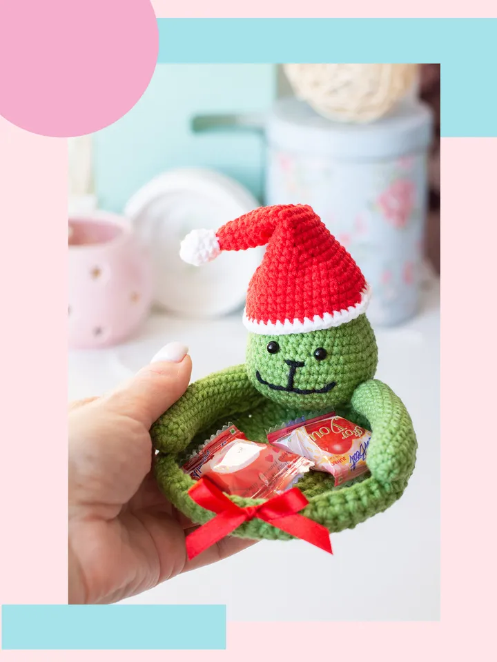 Crochet pattern amigurumi christmas grinch coaster toy pattern PDF file in ENG for beginners