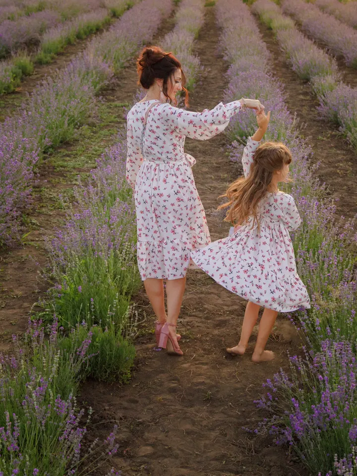 Floral Matching Dresses, Mommy and Me Outfit, Mother Daughter Matching Dress, Modest Dress, Summer Floral Dress, Flare Dress, Long Sleeve