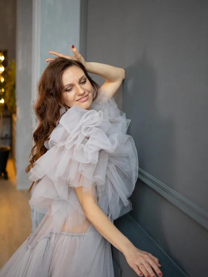 Grey Photoshoot Cape, Maternity Robe With Long Train, Maternity Robe For Photoshoot, Boudoir Robe, Pregnancy Gown Robe, Tiered Cape
