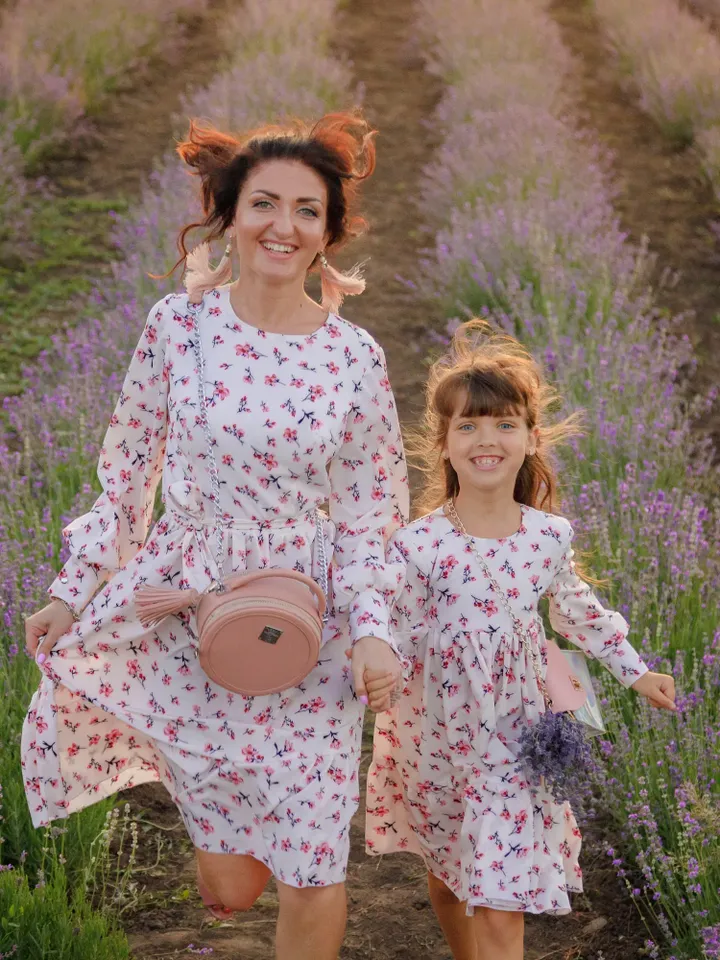 Floral Matching Dresses, Mommy and Me Outfit, Mother Daughter Matching Dress, Modest Dress, Summer Floral Dress, Flare Dress, Long Sleeve
