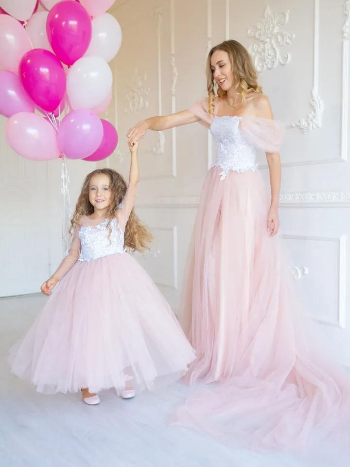 Pink Wedding Dress, Blush Tulle Gowns Photoshoot, Matching Mommy And Me Outfit, Tulle Maternity Dresses, Mother Daughter Matching Gown