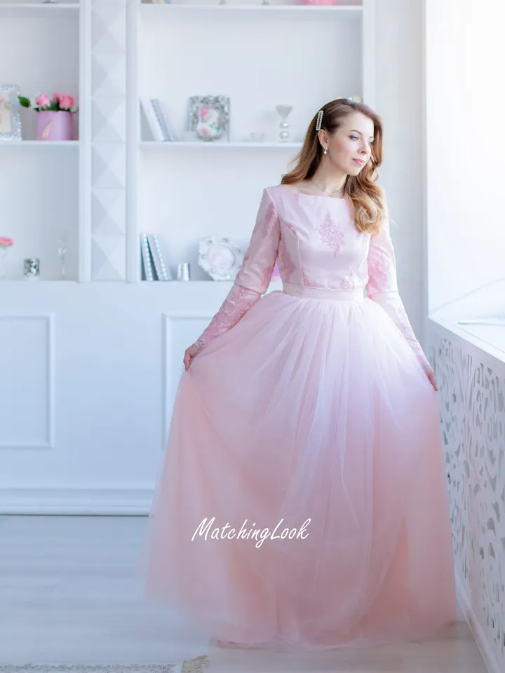 Pink Matching Mother Daughter Outfits, 1st Birthday Dress, Blush Lace Dresses, Photoshoot Dresses, Photo Props Gowns, Mommy And Me Dresses
