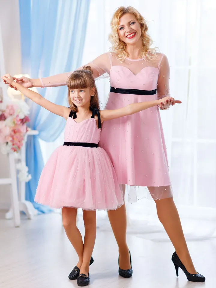 M and 6 years Matching Dresses, Mommy and Me Dresses, Matching Party Outfits, Girl Pink Dress, Photoshoot Dress, Matching Holiday Dresses