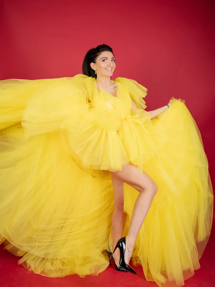 Yellow Tulle Boudoir Dress, Tulle Frilled Robe, Yellow Photoshoot Dress, Tiered Cape For Photoshoot, Yellow Ruffle Dress, Photoshoot Gown