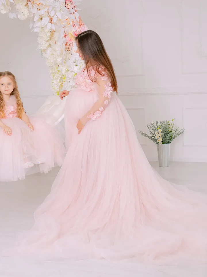 Maternity Mommy and Me Dress, Matching Maternity Photoshoot Dress, Blush Tulle Gown, Maternity Gown with train, Pregnancy Lace Dress