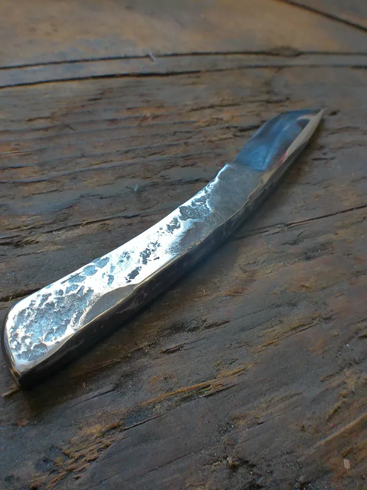 A Black & White, Raw knife without handle of French craftsmanship forged in the old way, Original, Unique, Artistic Brut forge, by hand