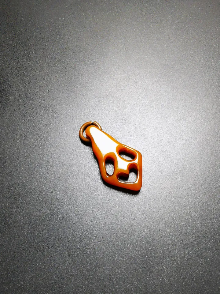 Gandhanra Tibetan Yak Bone Carved Amulet,Ghost Skull Pendant