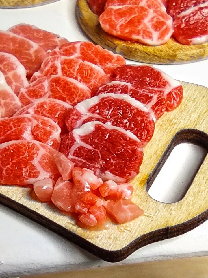 Raw Meat, Farm Food, Mini Food, Dollhouse, Realistic Miniature, Dollhouse miniature, Food for dolls, Miniature meat