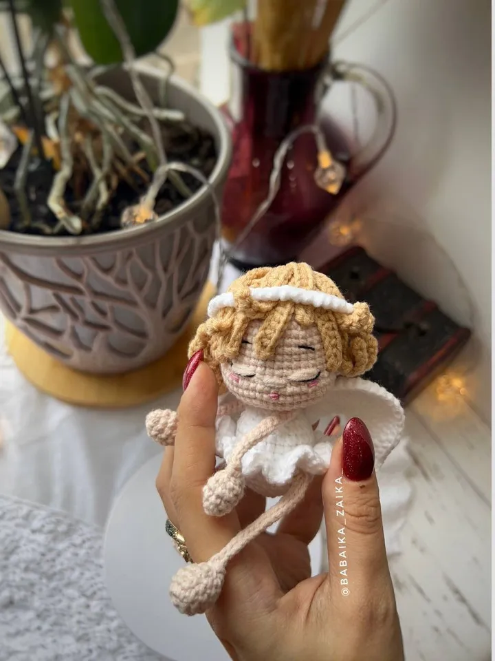 PDF Angel with Candelabrum Crochet Pattern, Amigurumi Angel Pattern Candle Pattern, Crochet holder with candle, Angel doll, Amigurumi decor