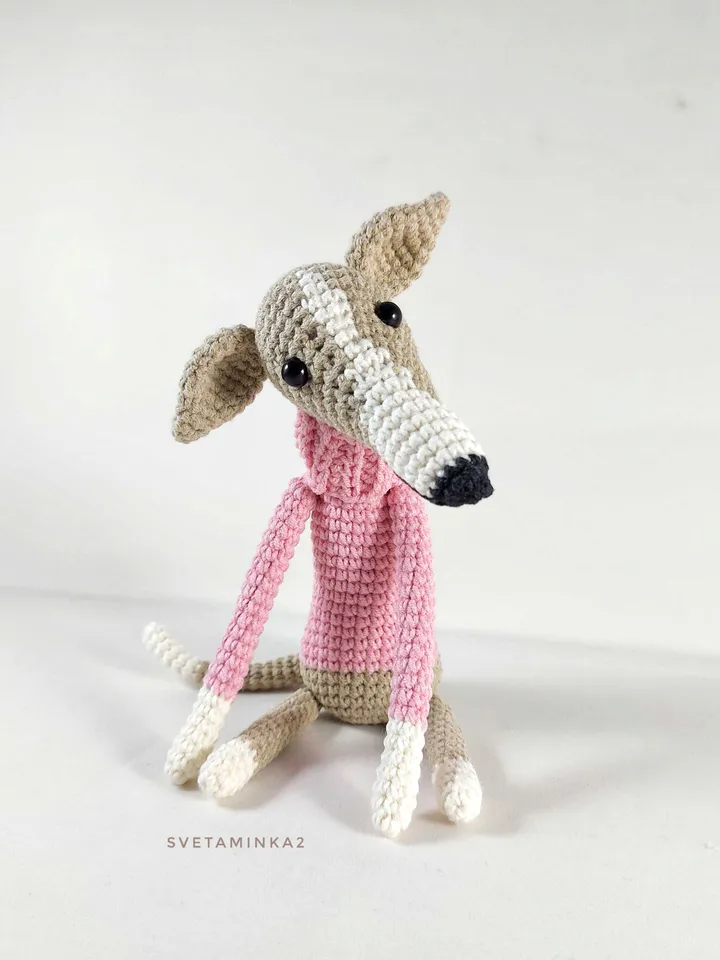 Greyhound Crochet Pattern Amigurumi Dog Whippet Galgo Sighthound. Digital Download. PDF.