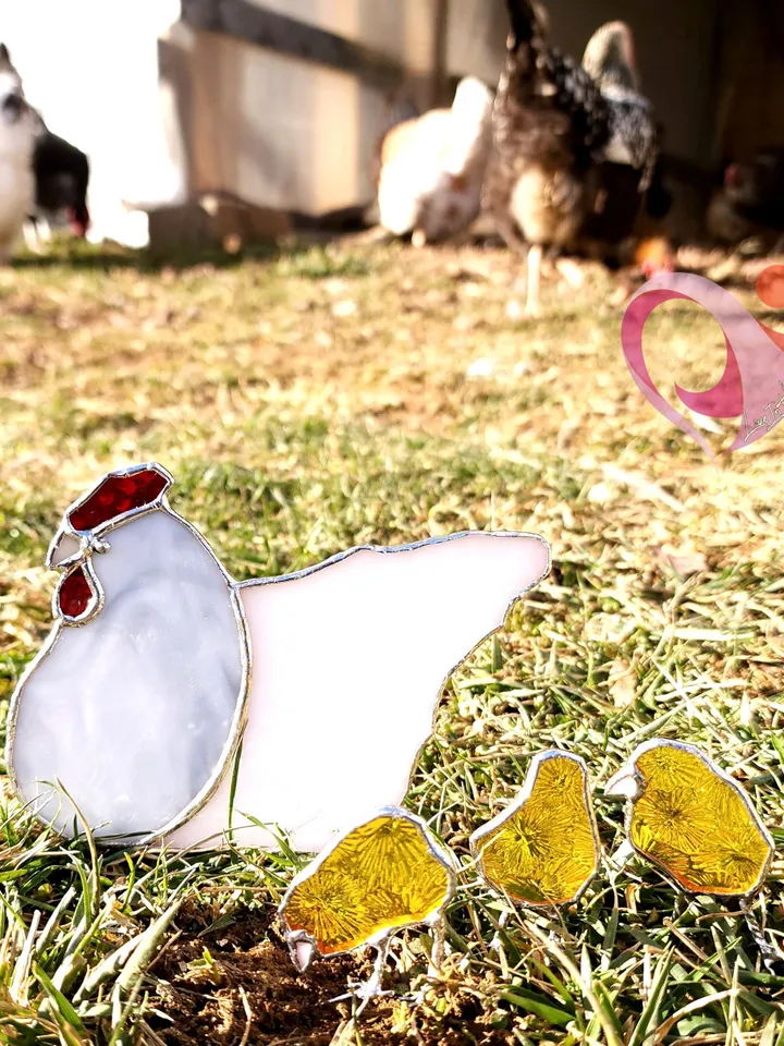 Stained Glass Chicken Suncatcher Cute Sitting Hen Decor Farmhouse Chicken Memorial Gift for Chicken Lovers