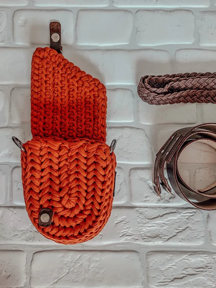 Crochet pattern bag holster PDF digital instant download, women crossbody, hippie purse, bag transformer, fanny pack